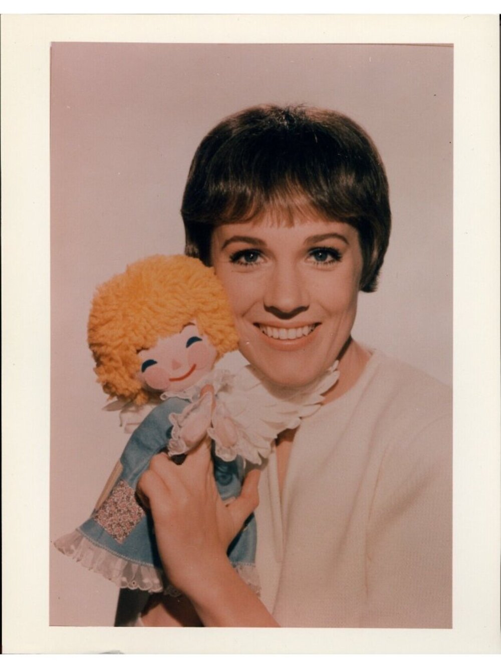 Julie Andrews Photograph Movie Star Circa 1960 Photo 8 x 10 Portrait Doll